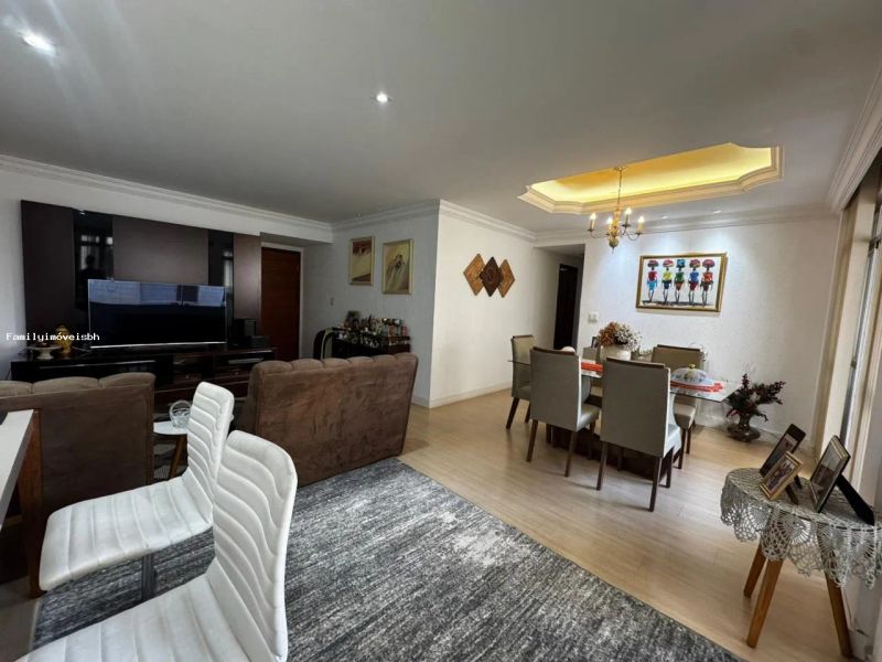 Apartamento com 4 quartos — Ipiranga, Belo Horizonte