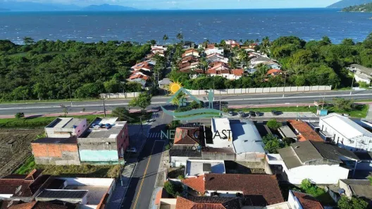 Casa com 2 Quartos à venda, 135m² no Enseada, São Sebastião