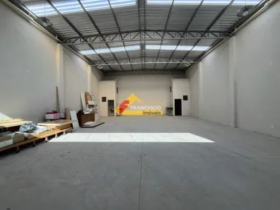 Galpão/Depósito/Armazém para alugar, 150m² no Belvedere, Divinópolis