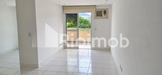 Apartamento com 3 Quartos para alugar, 80m² no Recreio dos Bandeirantes, Rio de Janeiro