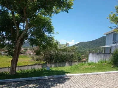 Lote/Terreno à venda, 257m² no Flamengo, Maricá