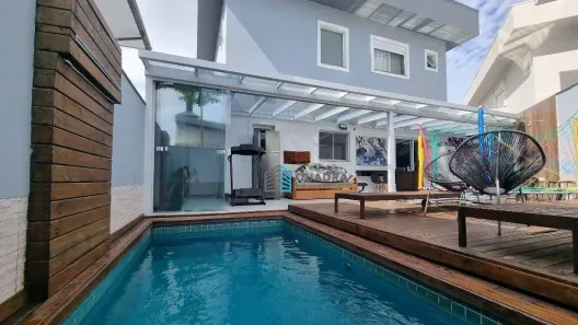 Casa de Condomínio com 3 Quartos à venda, 245m² no Cachoeira do Bom Jesus, Florianópolis