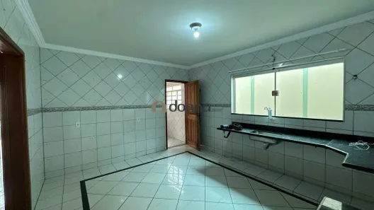 Casa com 6 Quartos à venda, 262m² no Jardim Elza Amuí II, Uberaba