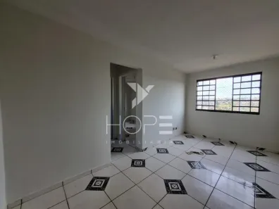 Apartamento com 2 Quartos à venda, 43m² no Jardim Maria Celina, Londrina