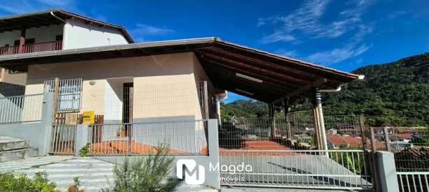 Casa com 3 Quartos à venda, 140m² no Velha Central, Blumenau