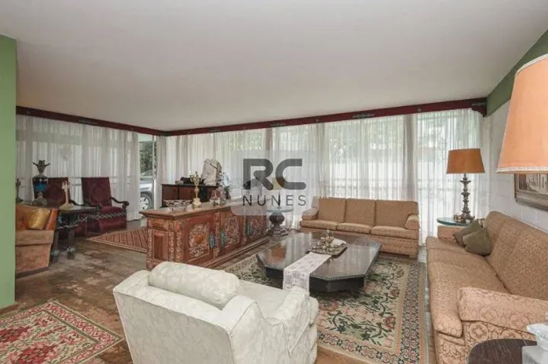 Casa com 3 quartos — Sion, Belo Horizonte