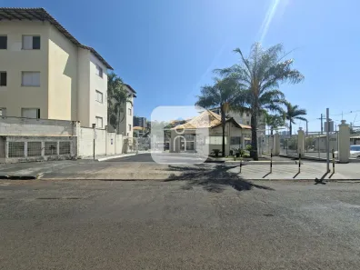 Apartamento com 2 Quartos para alugar, 57m² no Alto Umuarama, Uberlândia