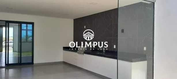 Casa de Condomínio com 4 Quartos para alugar, 260m² no Grand Ville, Uberlândia