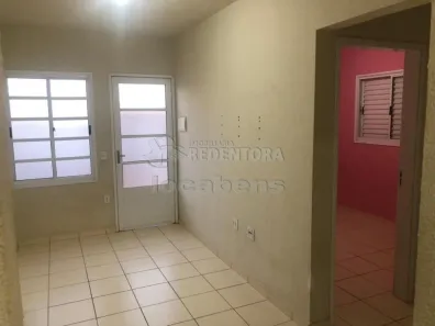 Casa com 2 Quartos para alugar, 46m² no Parque Residencial da Fraternidade, São José do Rio Preto