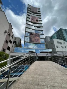 Apartamento com 4 Quartos à venda, 225m² no Meia Praia, Itapema
