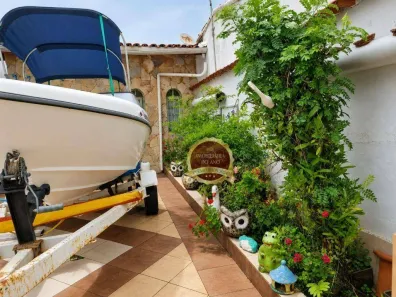 Casa com 2 Quartos à venda, 85m² no CDHU, Mongaguá