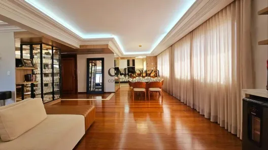 Apartamento com 4 Quartos à venda, 257m² no Centro, Londrina