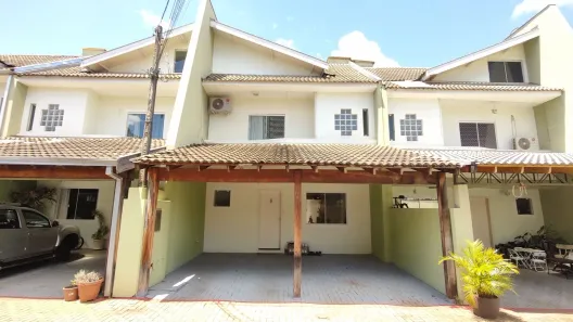 Casa com 3 Quartos à venda, 158m² no Industrial, Londrina