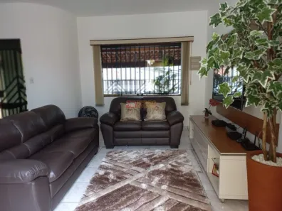 Sobrado com 3 Quartos à venda, 275m² no Vila Linda, Santo André