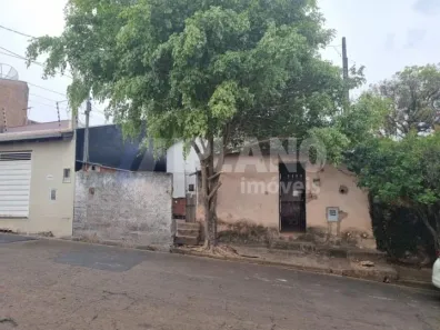 Lote/Terreno à venda, 315m² no Jardim Pacaembu, São Carlos