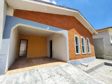 Casa com 4 Quartos à venda, 130m² no Cidade Jardim, Americana