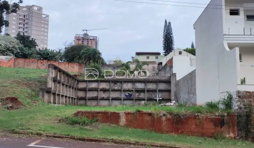 Lote/Terreno à venda, 560m² no Country, Cascavel