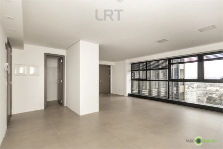 Sala Comercial à venda, 53m² no Praia de Belas, Porto Alegre