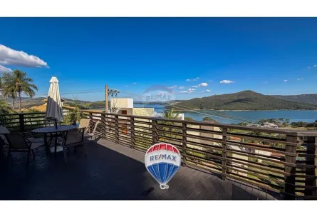 Casa com 5 Quartos à venda, 350m² no Escarpas Do Lago, Capitólio