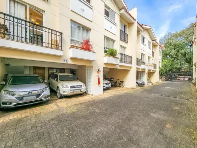 Casa de Condomínio com 3 Quartos à venda, 141m² no Ferreira, São Paulo