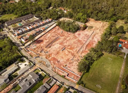 Lote/Terreno à venda, 300m² no Freguesia da Escada, Guararema