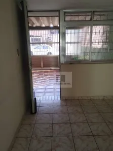 Casa com 2 Quartos para alugar, 212m² no Vila Linda, Santo André