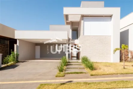 Casa de Condomínio com 3 Quartos à venda, 245m² no Fazenda Vau das Pombas, Goiânia