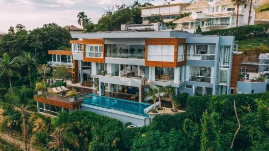 Casa de Condomínio com 6 Quartos à venda, 1700m² no Cacupé, Florianópolis