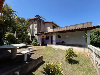 Fazenda/Sítio com 3 Quartos à venda, 2000m² no Curral, Ibiúna