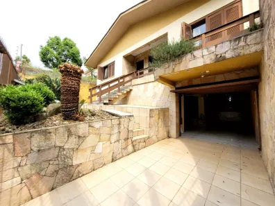 Casa com 3 Quartos à venda, 374m² no Panazzolo, Caxias do Sul