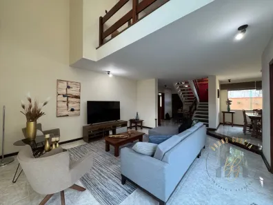 Sobrado com 4 Quartos à venda, 220m² no Jardim Maria Cândida, Caçapava