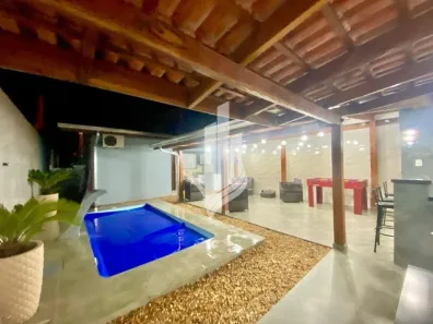 Casa com 2 Quartos à venda, 128m² no Santa Terezinha, Gaspar