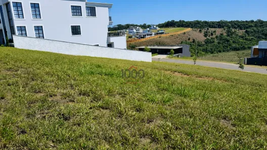 Lote/Terreno à venda, 451m² no São Pedro, Juiz de Fora