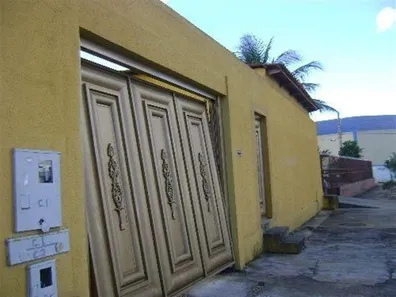 Sobrado com 6 Quartos à venda, 208m² no Setor Centro Oeste, Goiânia