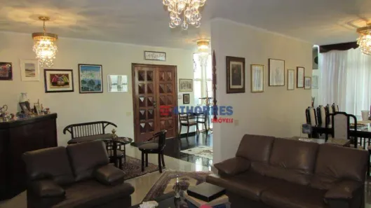 Casa com 5 Quartos à venda, 269m² no Sumaré, São Paulo