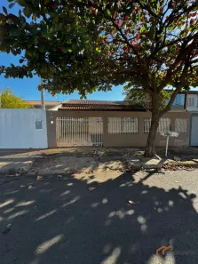 Casa com 3 Quartos à venda, 125m² no Leonor, Londrina