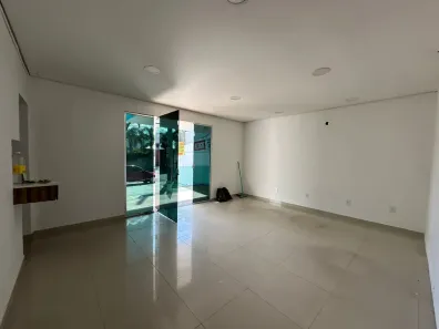 Ponto Comercial para alugar, 300m² no Nossa Senhora das Graças, Manaus