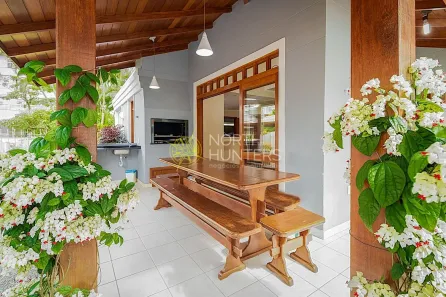 Casa com 4 Quartos para alugar, 280m² no Jurerê Internacional, Florianópolis