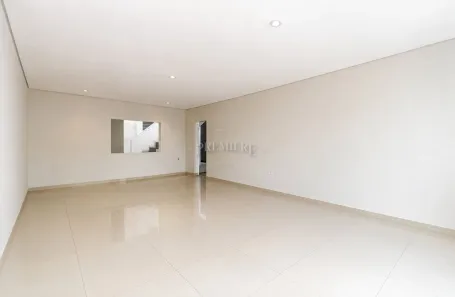 Sobrado com 3 Quartos para alugar, 208m² no Tatuquara, Curitiba