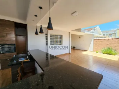 Casa com 3 Quartos à venda, 200m² no Vila Rezende, Franca