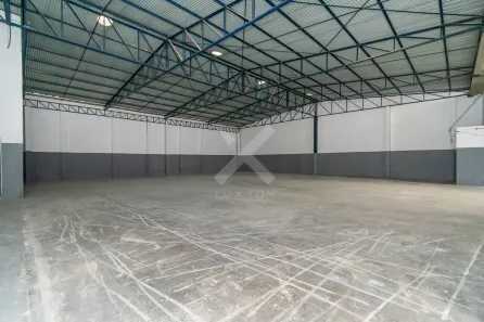Galpão/Depósito/Armazém para alugar, 815m² no Navegantes, Porto Alegre