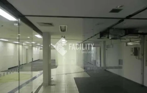 Ponto Comercial para alugar, 759m² no Cambuí, Campinas