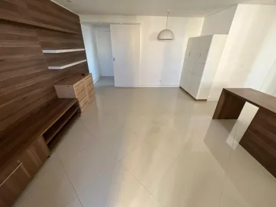 Apartamento com 2 Quartos para alugar, 77m² no Mansões Santo Antônio, Campinas