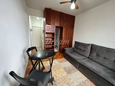 Apartamento com 1 Quarto para alugar, 19m² no Alto, Teresópolis