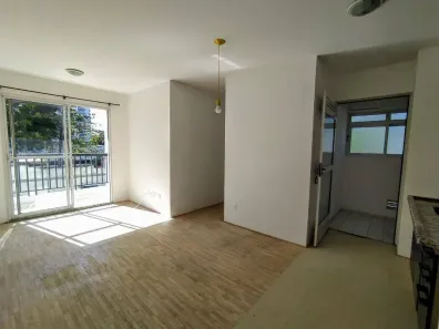 Apartamento com 2 Quartos para alugar, 48m² no Vila Anastácio, São Paulo