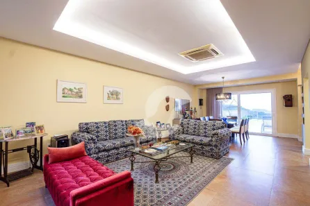 Casa de Condomínio com 4 Quartos à venda, 349m² no Itaipu, Niterói
