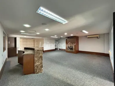 Sala Comercial para alugar, 662m² no Centro Histórico, Porto Alegre