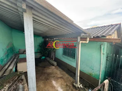 Casa com 4 Quartos à venda, 210m² no Jardim Dourado, Guarulhos