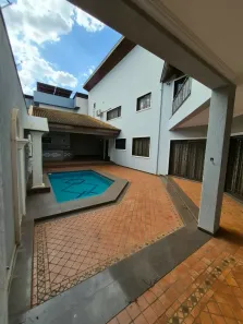 Sobrado com 4 Quartos à venda, 440m² no Centro, Sertãozinho