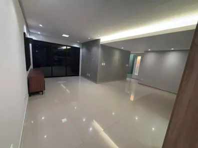 Apartamento com 3 Quartos para alugar, 100m² no Ponta Verde, Maceió